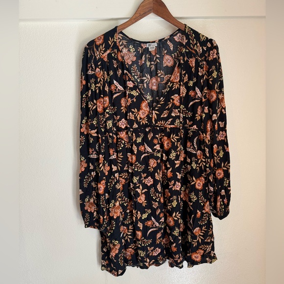 Billabong L Black Floral Long Sleeve Crinkle Hearts Desire Mini Dress - Picture 3 of 11